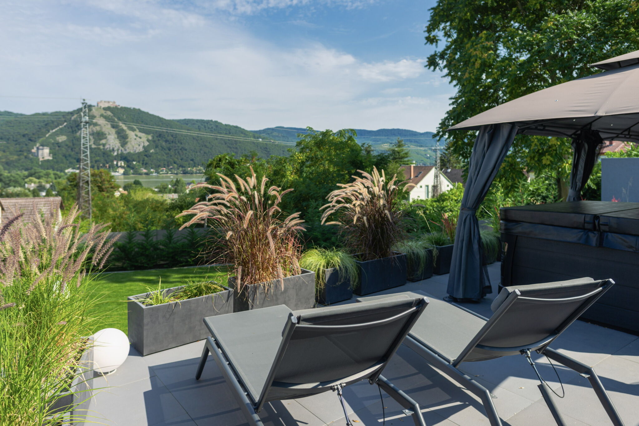 Túrák a ködlepte Börzsönyben és környékén + szállástippek az őszre