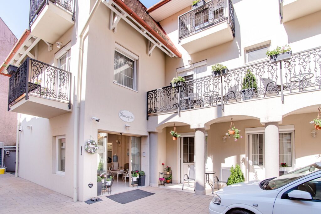 A leghangulatosabb adventi vásárok a Balaton körül 2025-ben