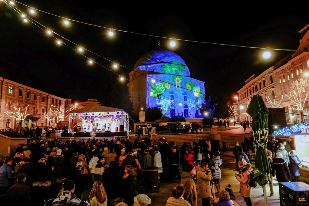 Ezek a legszebb adventi vásárok vidéken