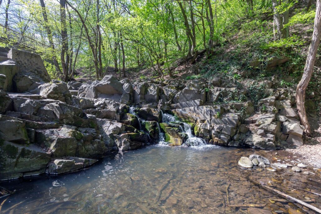 Ez Szentendre: kisváros nagy történetekkel, príma lángossal, 10.000 macskakővel