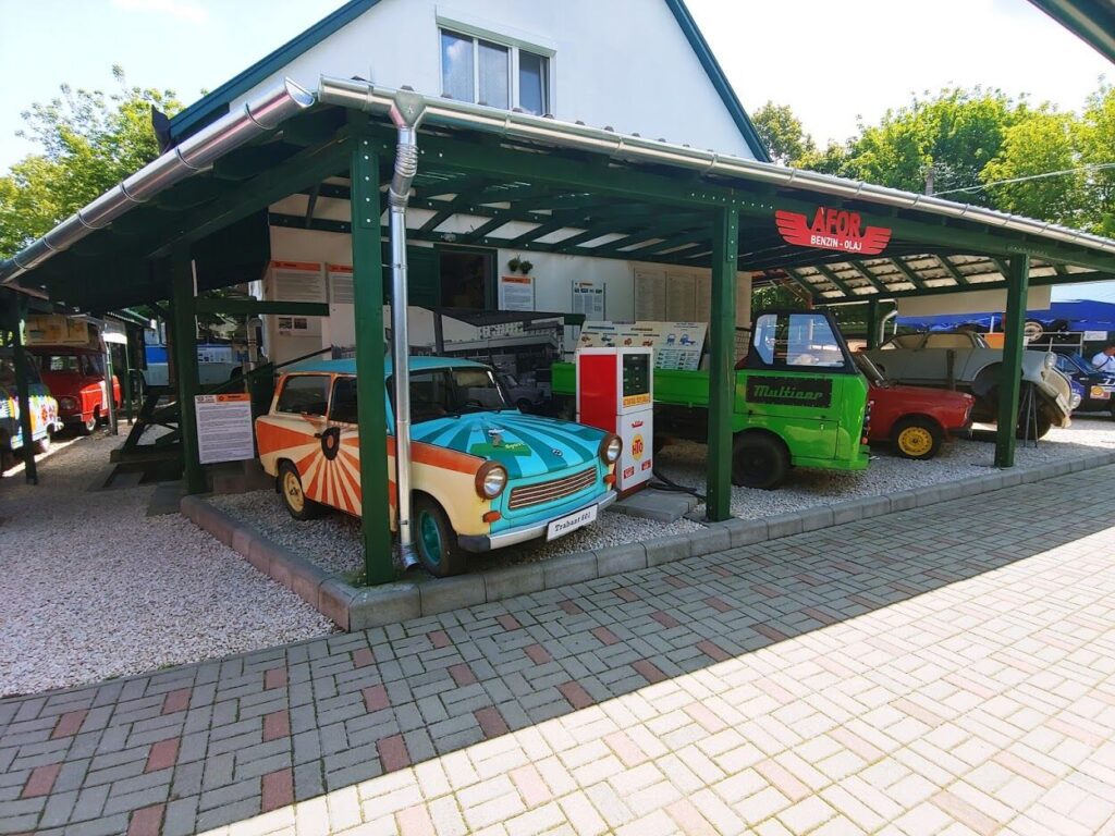 Ez Szentendre: kisváros nagy történetekkel, príma lángossal, 10.000 macskakővel