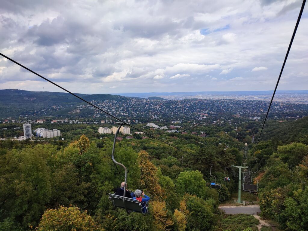 Láblógatás panorámával – 6 libegő, amit ki kell próbálnod!
