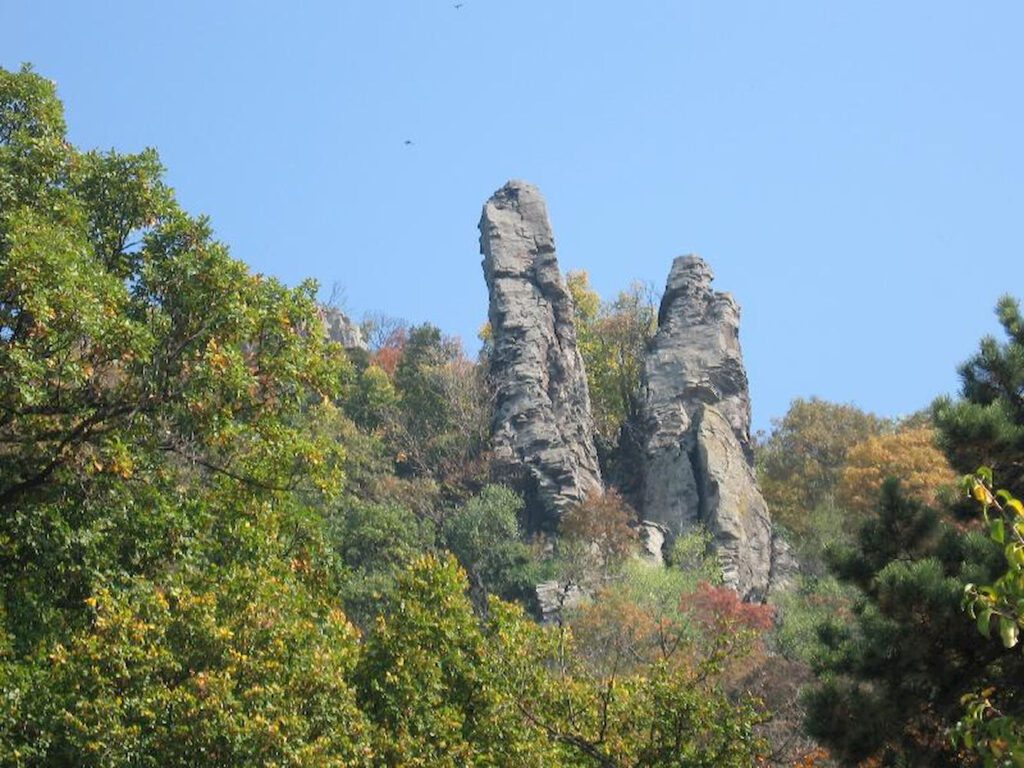 450+ lépcsőfok, panoráma, 100% Balaton – Vár a legendás Bujdosók lépcsője!