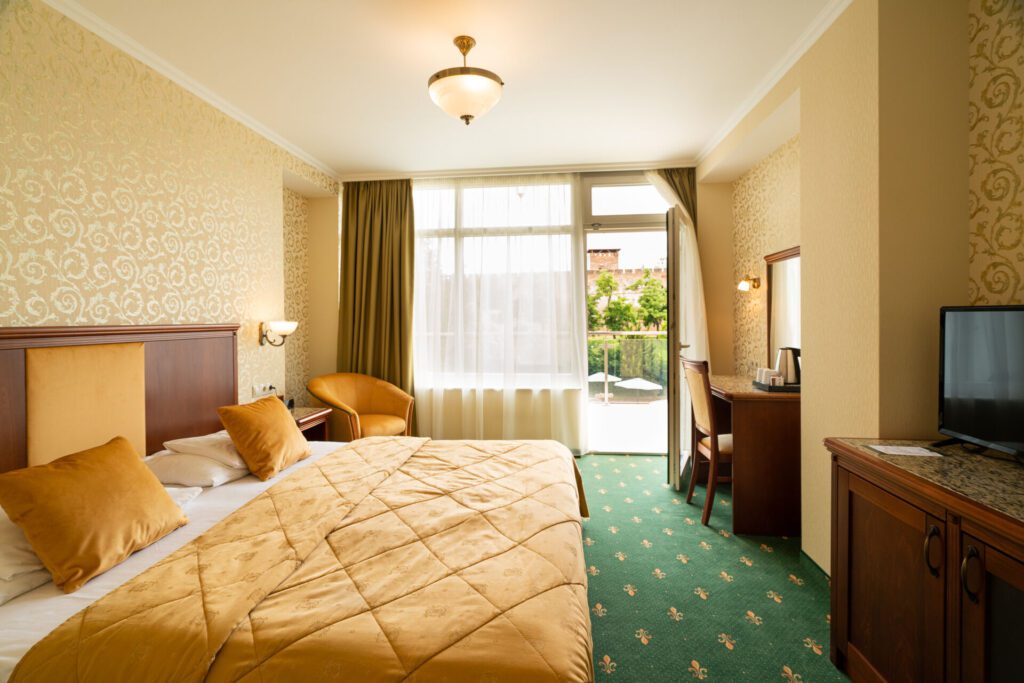 Vár a nyár Gyulán! – Top 8 hűsítő gyulai hotel, ahol lehorgonyoznál a nyárra