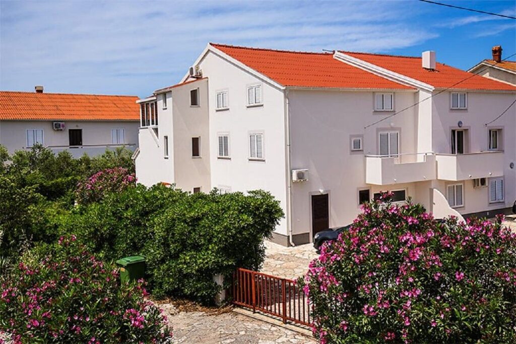 A horvát Ibiza, ahol egész Európa bulizik: Zrće Beach