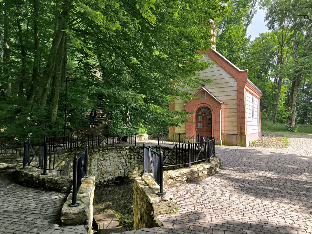 Hűsölj a természetben! Top 10 magyarországi vízesés és forrás, amit látnod kell idén nyáron