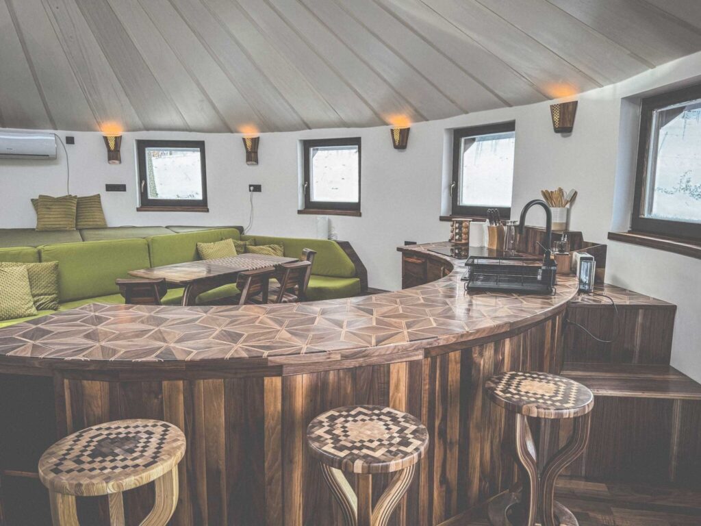 Rejtett ösvények és vadvilági tájak: Farkaskútvölgy látnivalói