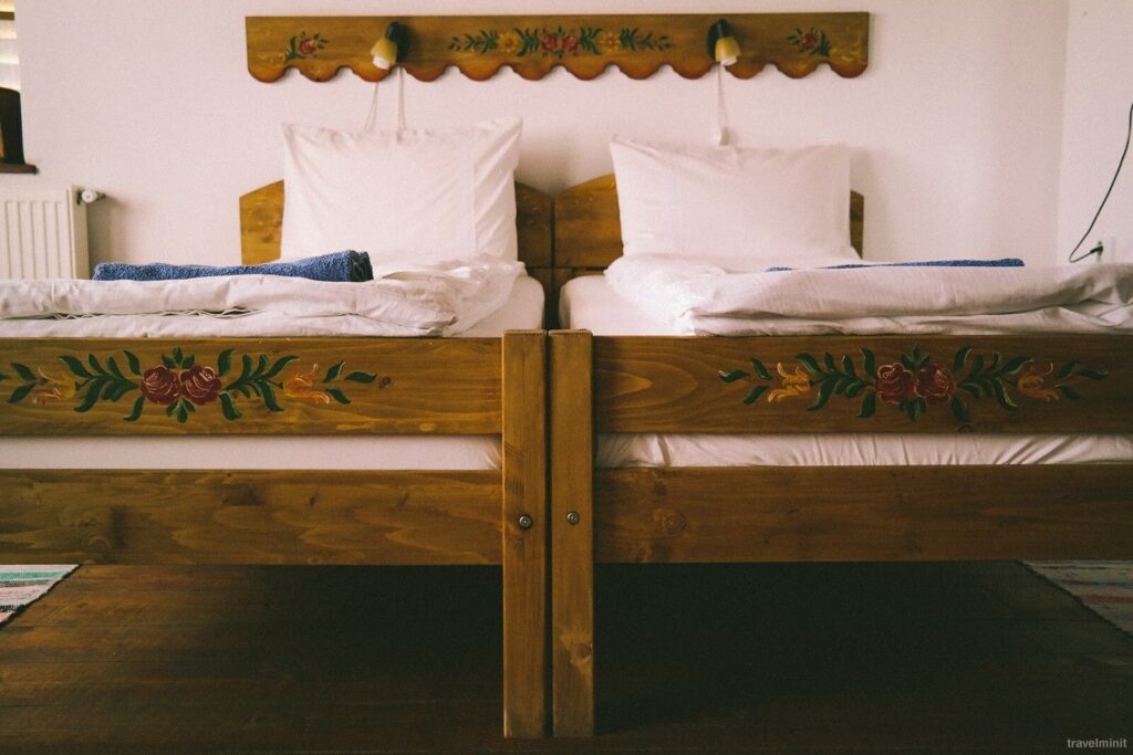 A mesebeli erdélyi falu, amiért még III. Károly brit király is rajong