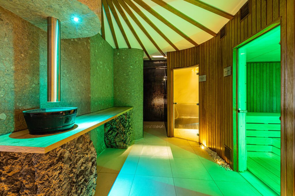 Használd ki a hűségkedvezményeket! - Ezeket a VIP hoteleket most luxus nélkül is megengedheted magadnak