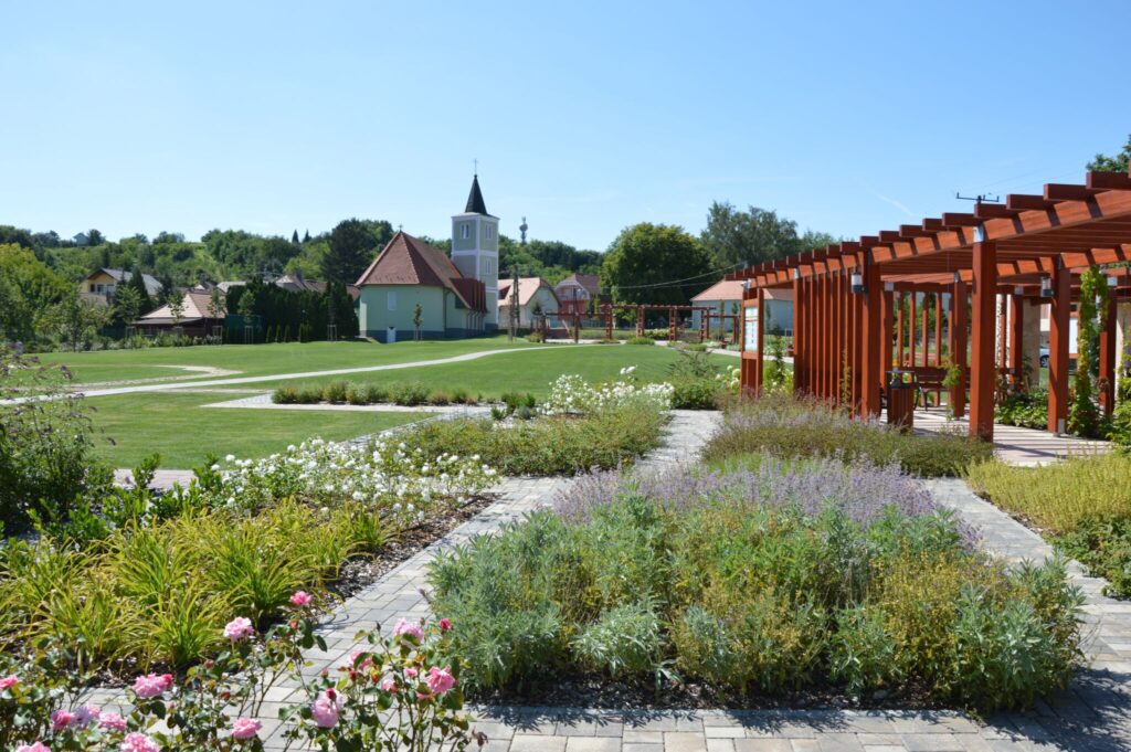 Több Balatont kevesebb pénzért! Top 10 balatoni látnivaló, amit ingyen vagy kedvezményesen is megnézhetsz