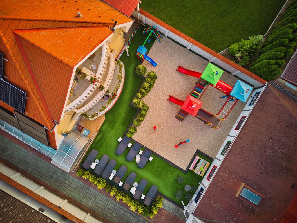 Több Balatont kevesebb pénzért! Top 10 balatoni látnivaló, amit ingyen vagy kedvezményesen is megnézhetsz