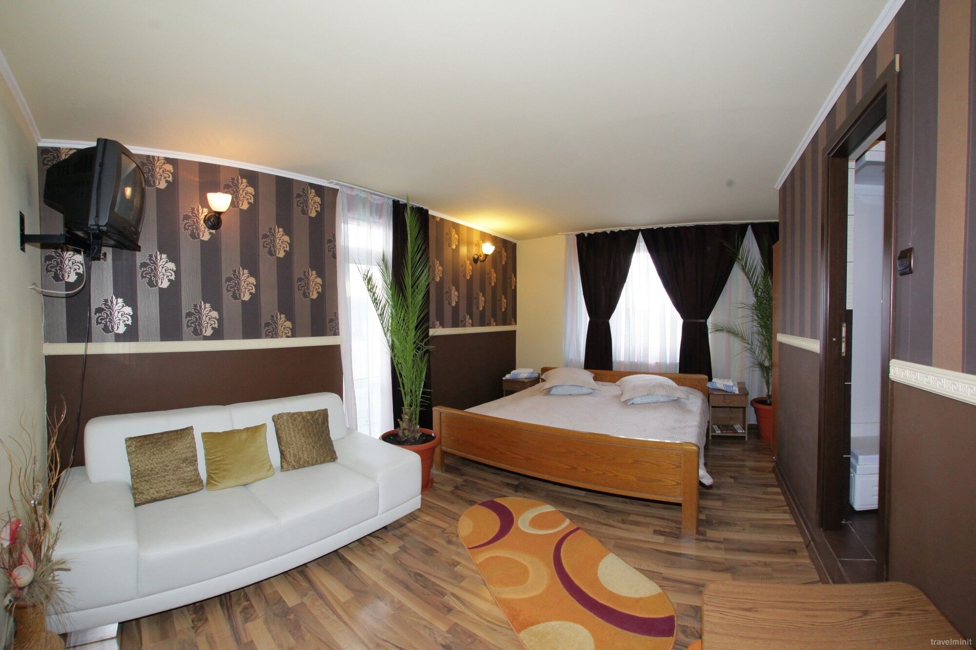 Sárkányok kertje: Mítoszok, sziklák és túra az erdélyi dombok között