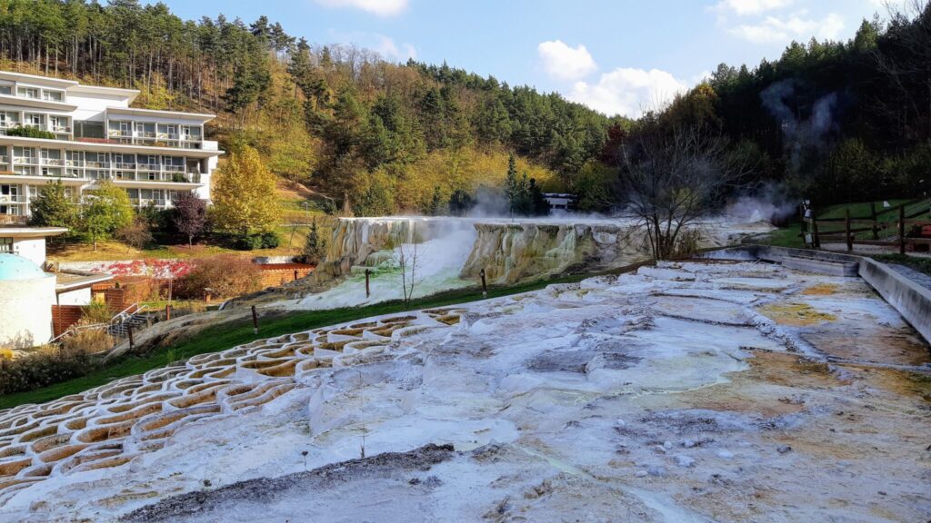 A hosszú élet titka: 10 hazai úti cél, ahol tehetsz a longevity-ért