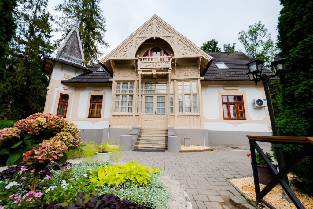 Éld át a színes őszi varázst! - 10 vidéki szálláshely, amit tömegközlekedéssel is könnyen elérsz