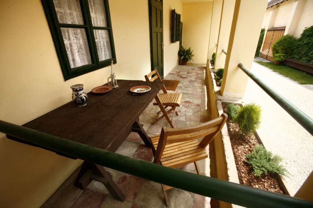 Megállótól megállóig: 10 budapesti autómentes kirándulás színes élményekkel