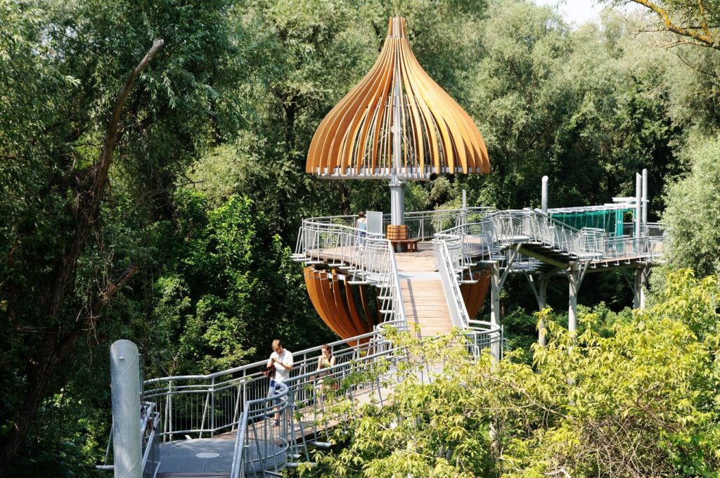 A hosszú élet titka: 10 hazai úti cél, ahol tehetsz a longevity-ért