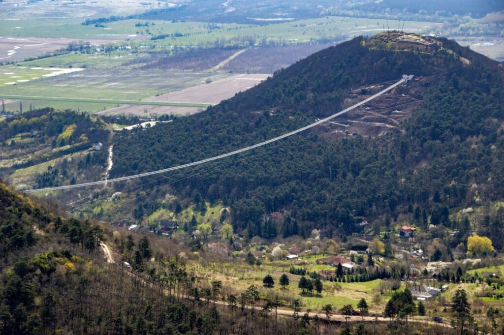 Őszi kalandlista: Függőhidak, csúszópályák és kalandparkok kicsiknek és nagyoknak