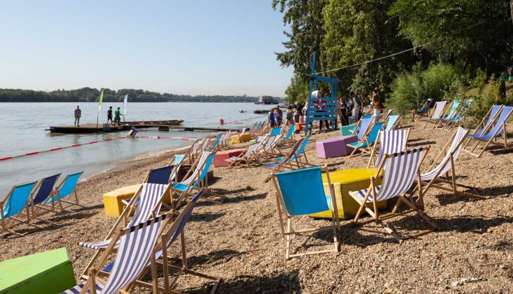 Megállótól megállóig: 10 budapesti autómentes kirándulás színes élményekkel