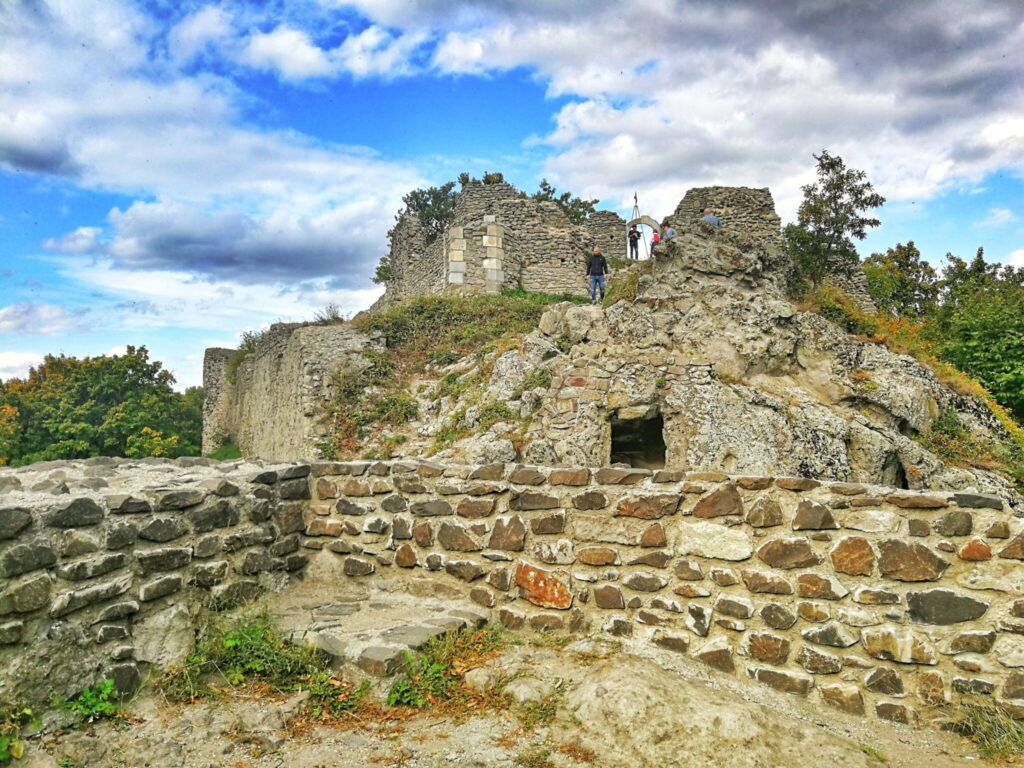 Top 15 kutyás kirándulás, ahol mindenki nyugodtan kalandozhat – Nekünk a 7. a kedvencünk!