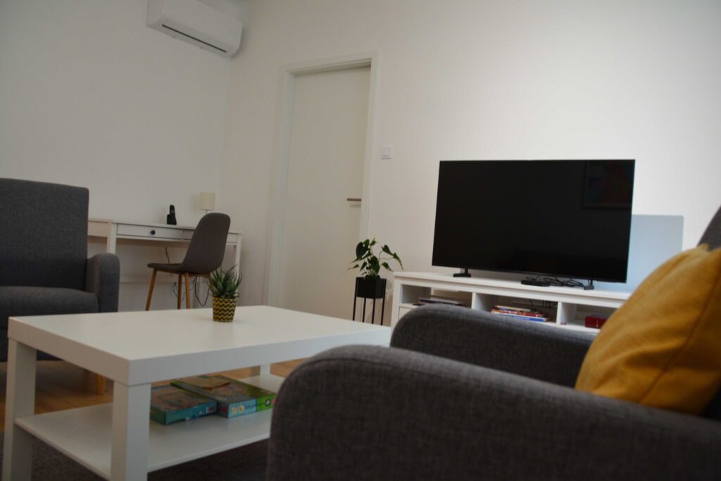 Misztikus szurdok új köntösben: megújult a Pilis egyik legkülönlegesebb célpontja, a Holdvilág-árok