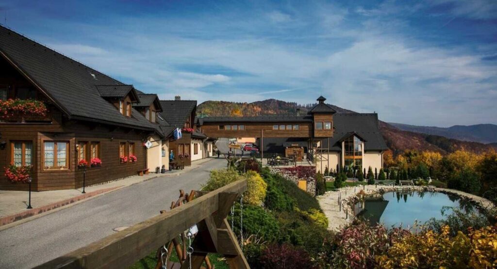 Felvidéki mesefalvak – Elvarázsol Úrvölgy és Besztercebánya környéke