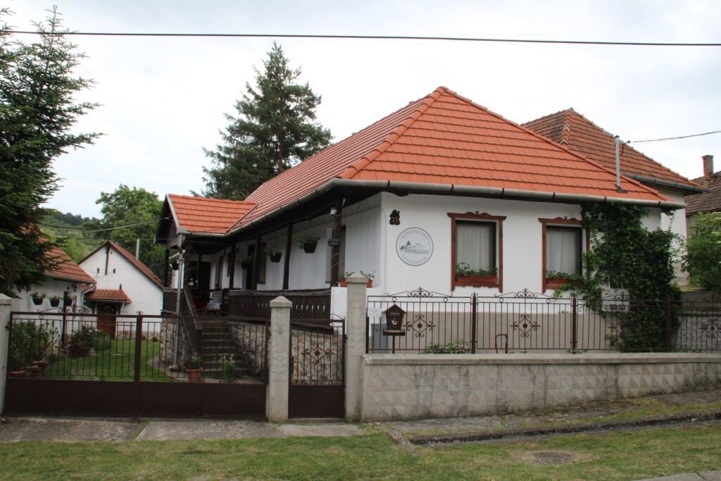 Fergeteges sziklatúrák - Hegyi kirándulások a legszebb sziklás terepeken