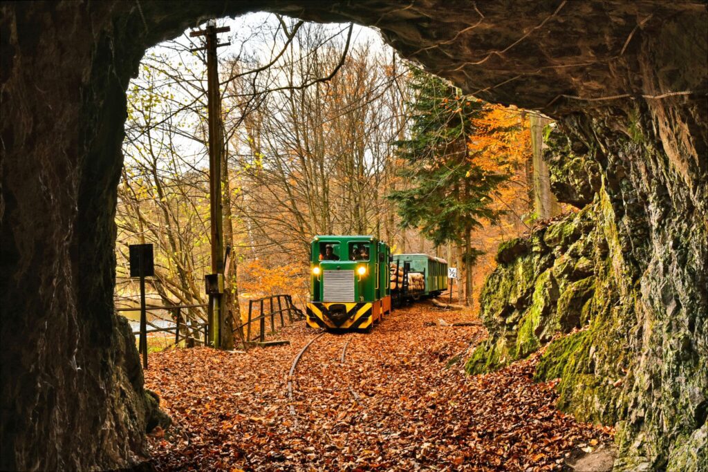 Kapd fel a hátizsákod! - Íme az őszi lombhullás legszínesebb kirándulóhelyei (+térkép)