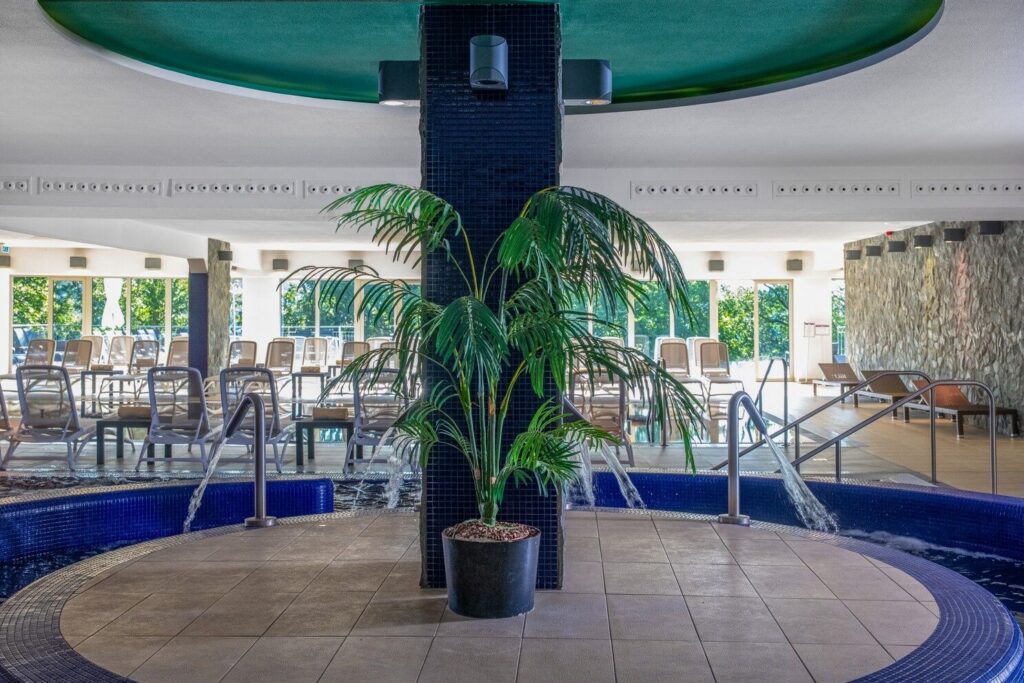 Ezt látnod kell - Indul a visszaszámlálás, mindjárt itt a Black Friday a Szallas.hu-n